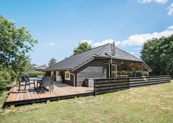 Fy132-middelfart-stjernevej-109 別荘 *