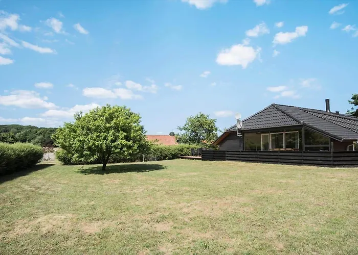 Fy132-middelfart-stjernevej-109 別荘